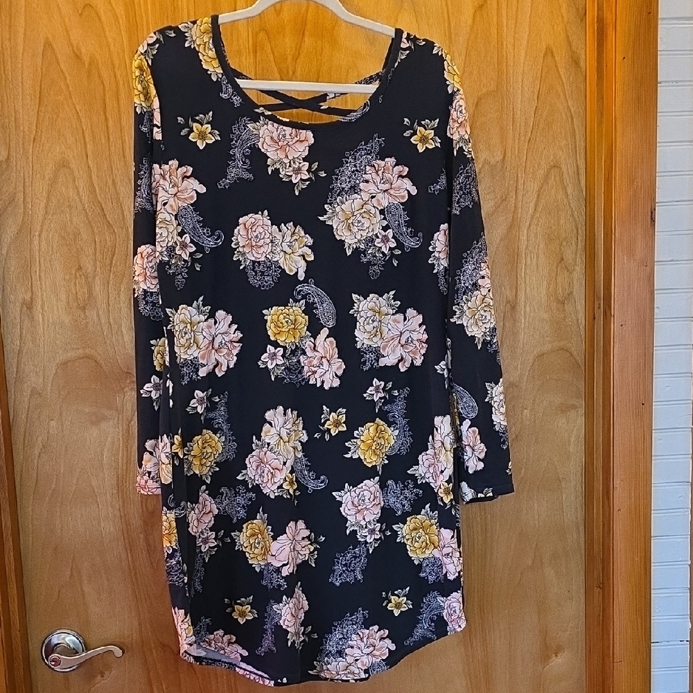 *Floral Tunic Dress